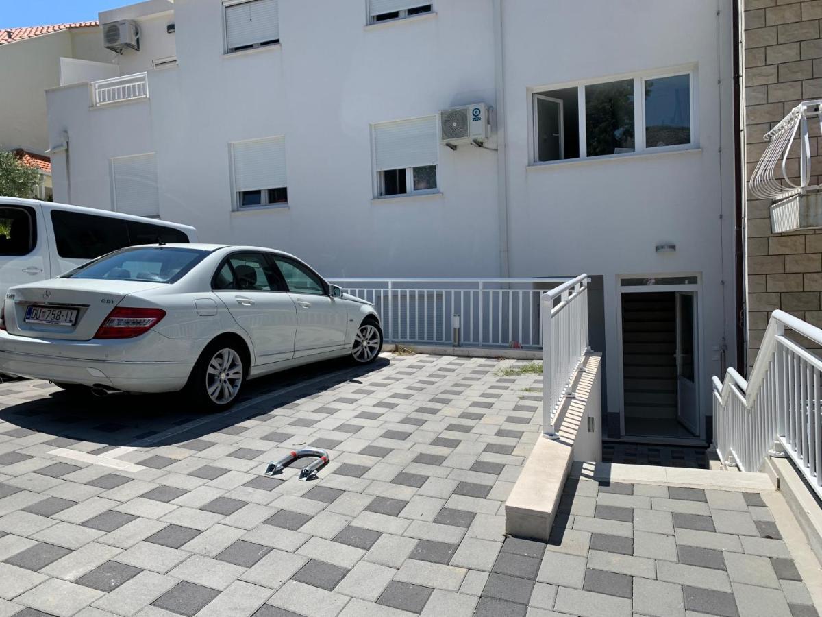 Apartment Zrinka Кавтат Екстериор снимка